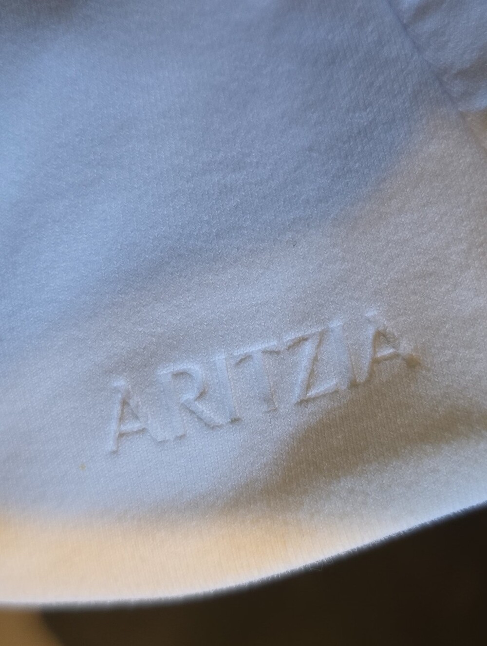 Aritzia Contour Long Sleeve Top  Size Medium - Picture 8 of 8